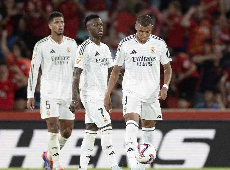 姆巴佩领衔,皇马解除内讧,冲刺欧冠