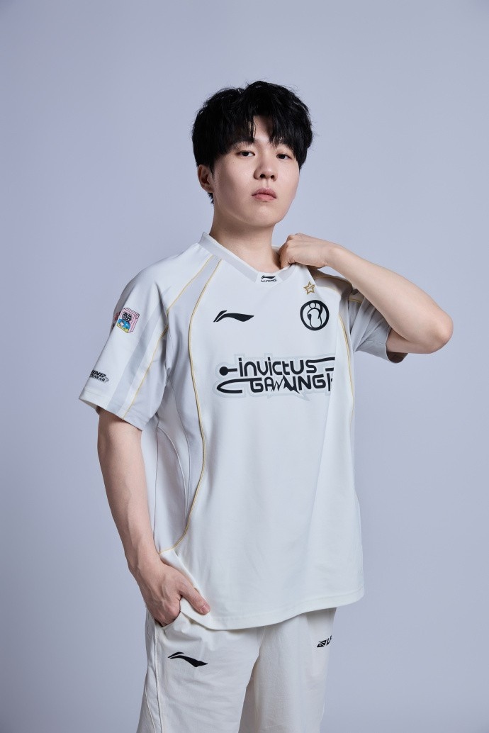 官方发布2026IG定妆照：極往开来，聚火成炬，破阵踏征途！