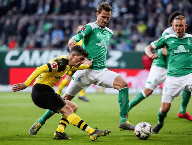 多特蒙德VS云达不来梅:德甲焦点战的实力碰撞